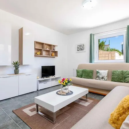 Rogoznica/sibenik Riviera 36429 Apartment